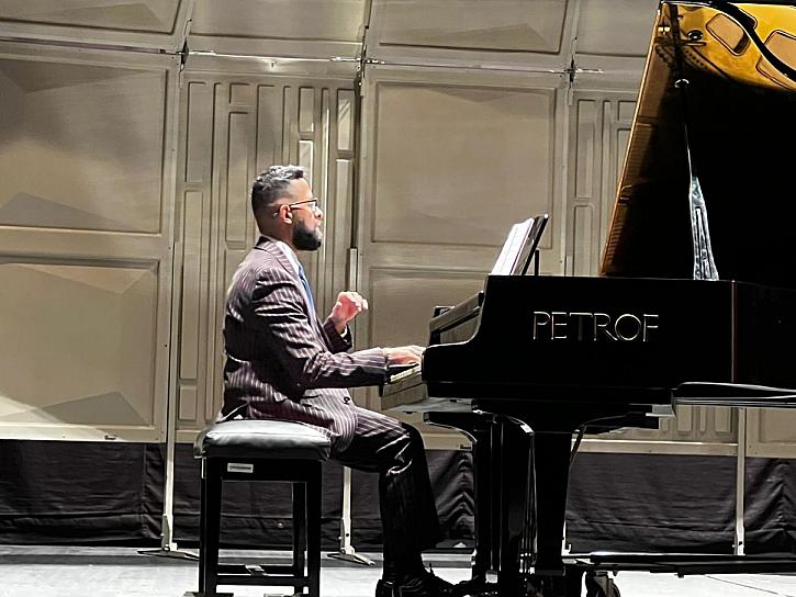 DESARROLLA UNIDAD ACADÉMICA DE ARTES JORNADAS PIANÍSTICAS&nbsp;