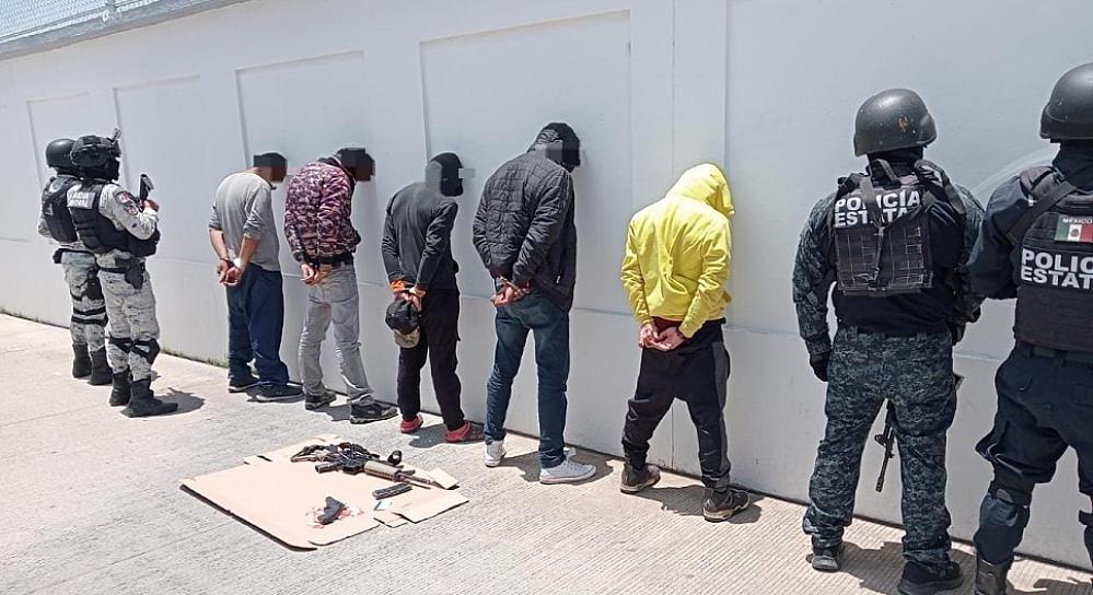 DESARTICULAN CÉLULA DELICTIVA EN LA CAPITAL; DETIENEN A 5 Y ASEGURAN DROGA