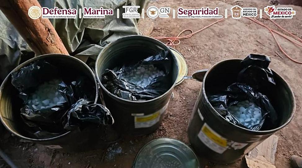 Desmantelan laboratorio de fabricación de drogas en Edomex