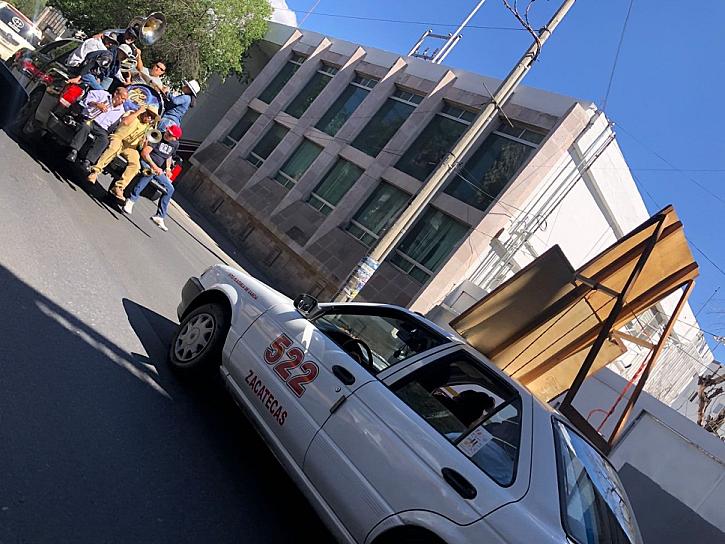 DESPIDEN A TAXISTA ASESINADO