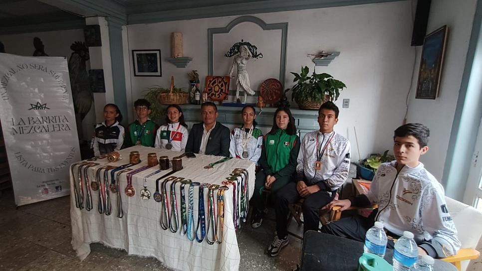 DESTACADOS KARATECAS ZACATECANOS BUSCAN APOYO DE LA IP 