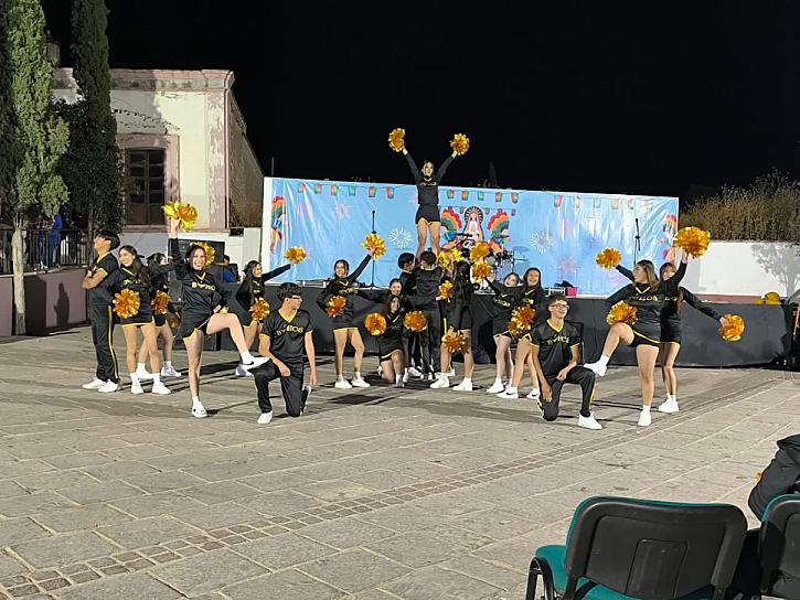 Destaca Grupo de Danza y Música del Cobaez en Feria de Tlaxcala