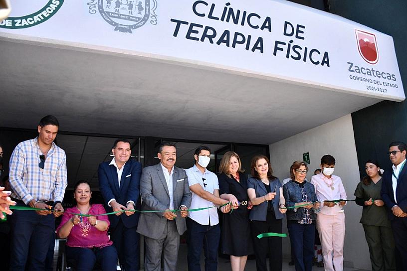 DESTACA JULIO CÉSAR CHÁVEZ APERTURA DE CLÍNICA DE TERAPIA FÍSICA EN LA UTZAC