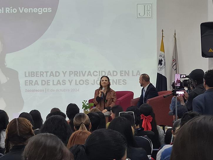 DESTACA NORMA JULIETA DEL RÍO IMPORTANCIA DE CUIDAR LOS DATOS PERSONALES