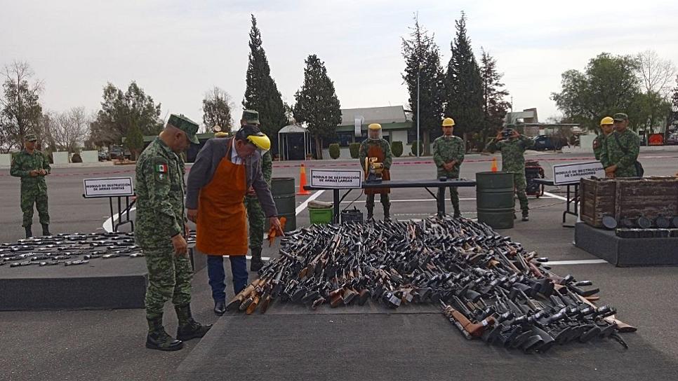 DESTRUYEN ARMAS DECOMISADAS AL CRIMEN ORGANIZADO 