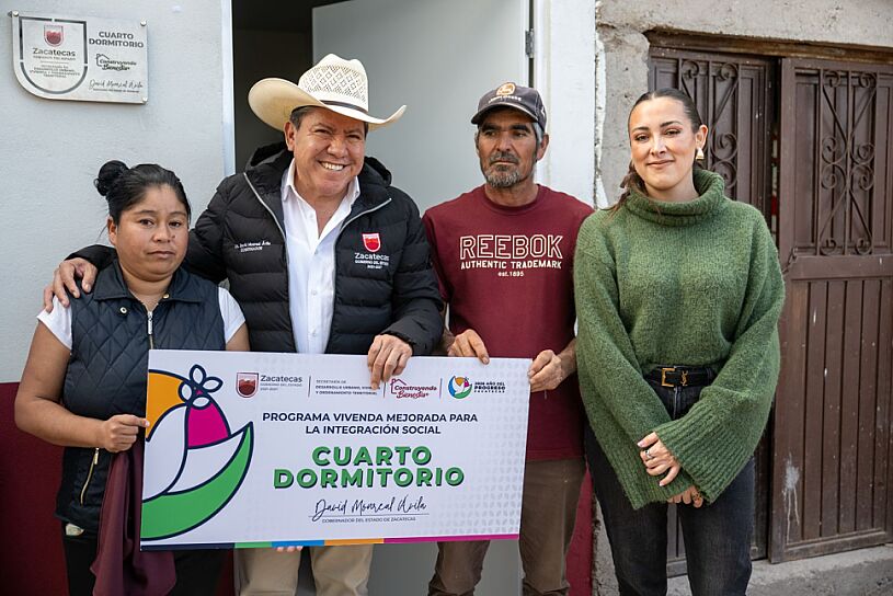 BENEFICIA DAVID MONREAL A FAMILIAS DE EL VISITADOR