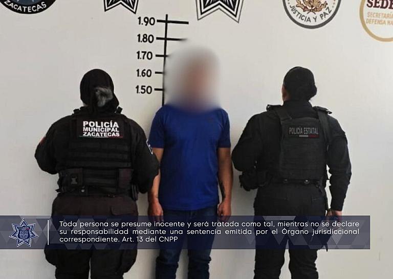 DETIENEN A HOMBRE DE 45 AÑOS POR AGREDIR A SU PAREJA