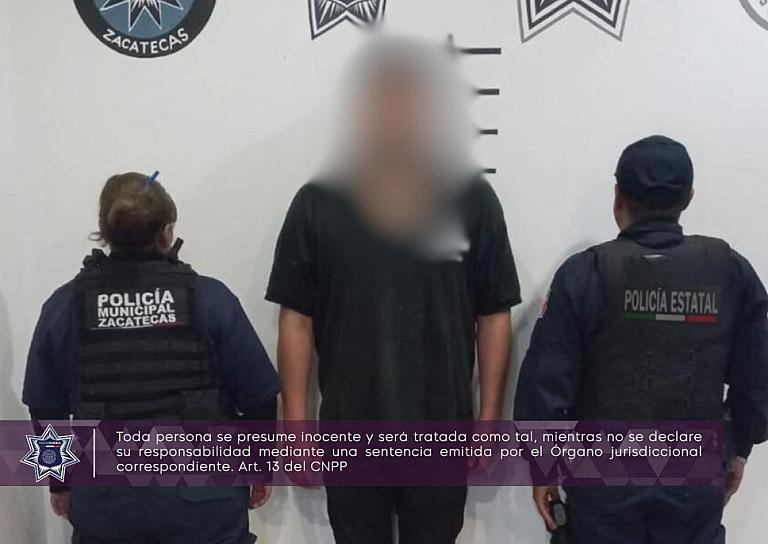 DETIENEN A HOMBRE POR AGREDIR A SU PAREJA 