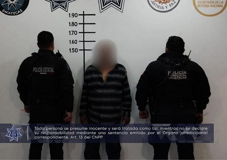 Detienen a hombre por violencia familiar en la colonia Las Huertas