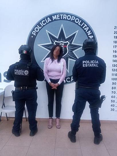 DETIENEN A LETICIA, UNA MUJER DE 50 AÑOS, POR PROBABLE PORTACIÓN DE DROGA 