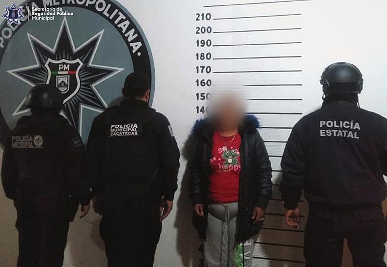 DETIENEN A MUJER POR ABUSO DE CONFIANZA