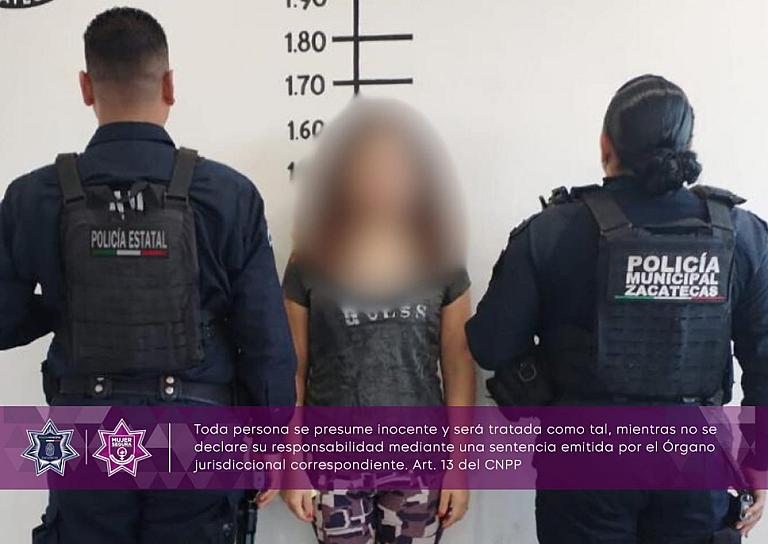 DETIENEN A MUJER QUE GOLPEABA CONSTANTEMENTE A SU HIJO