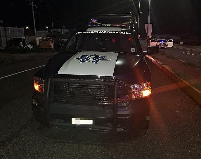 DETIENEN A TRES HOMBRES Y ASEGURAN ARMAS DE FUEGO Y EQUIPO TÁCTICO EN FRESNILLO 