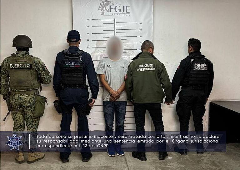 Detienen a un hombre con dos órdenes de aprehensión por violencia familiar 