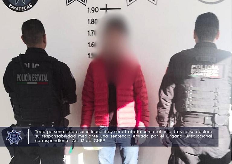 Detienen a un hombre por agredir a su madre física y verbalmente 