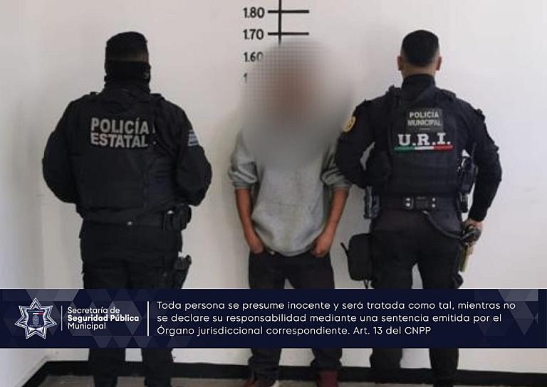 DETIENEN A UN HOMBRE POR ROBAR MOTO 