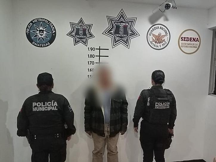 DETIENEN A UN SUJETO POR VIOLENTAR A SUS HIJAS 