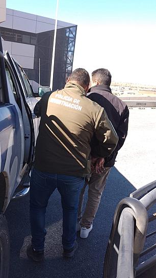 DETIENEN EN FLAGRANCIA A UNA PERSONA POR EL DELITO DE EXTORSIÓN 