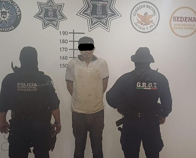 DETIENEN FUERZAS DE SEGURIDAD A DOS HOMBRES TRAS AGRESIÓN A POLICÍAS