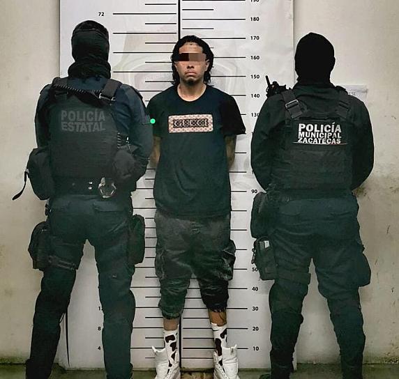 DETIENEN PEP Y POLICÍA MUNICIPAL A UN HOMBRE POR AGRESIÓN Y ROBO