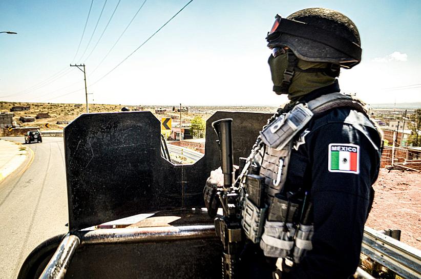 DETIENE PEP A CUATRO HOMBRES POR SUPUESTO ROBO DE UN VEHÍCULO 