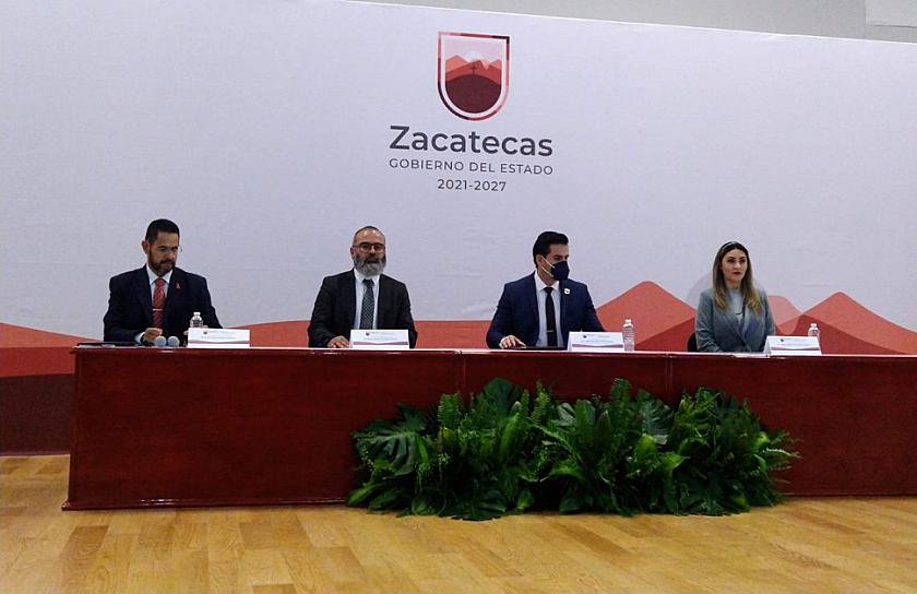DIALOGAN ESPECIALISTAS EN VIOLENCIA CONTRA MUJERES