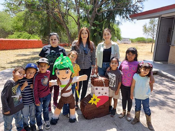 DIF DE JEREZ CELEBRA A NIÑOS DEL CAIC DE LA COMUNIDAD LOS RODARTE