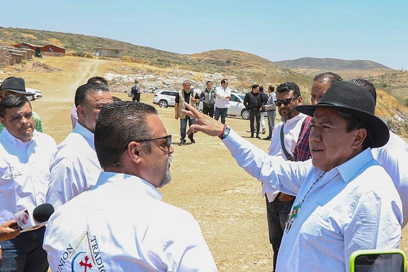 DIGNIFICAN ESPACIO DE LOMAS DE BRACHO; SE PREPARAN PARA LAS MORISMAS