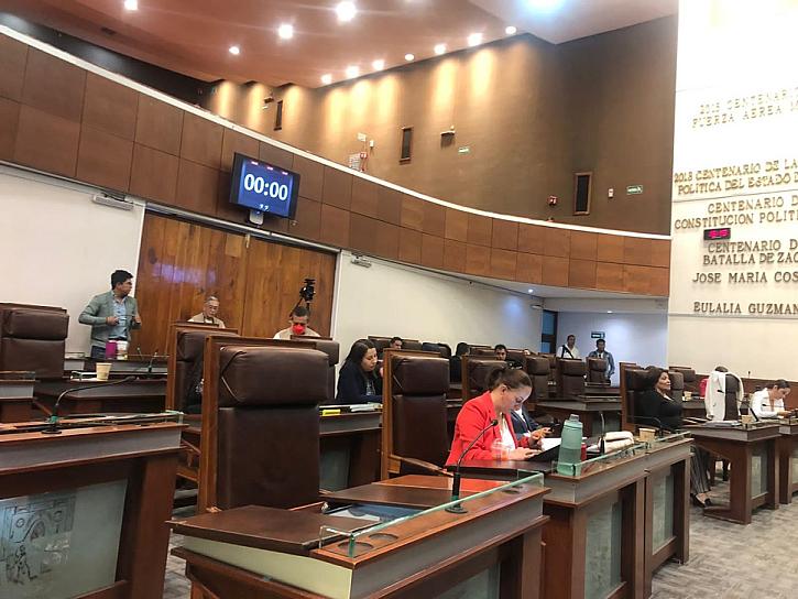 DIPUTADOS CONTINÚAN APLAZANDO DISCUSIÓN DE LA DESPENALIZACIÓN DEL ABORTO