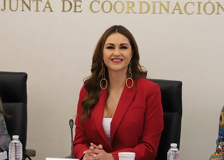 DISEÑA GEOVANNA BAÑUELOS PROGRAMAS PARA PREVENIR OLAS DE CALOR