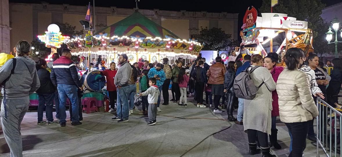 DISFRUTAN INFANTES JEREZANOS DE JUEGOS MECÁNICOS 