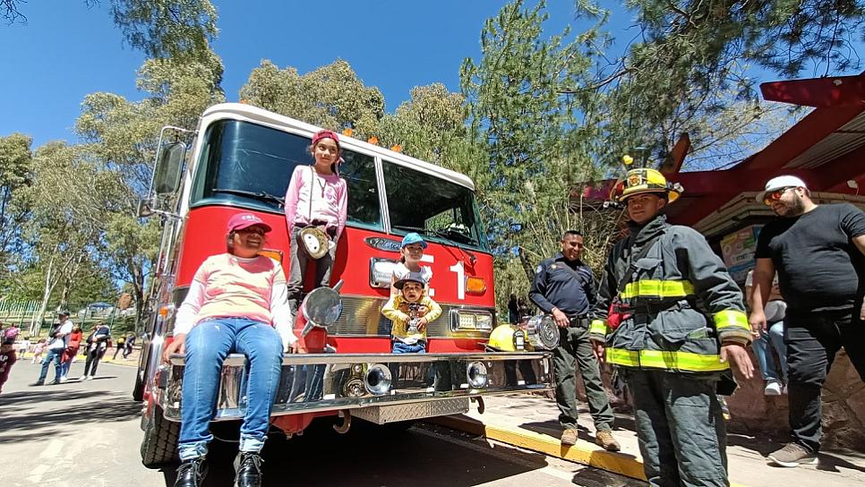 DISFRUTAN ZACATECANOS DE ACTIVIDADES DEL DÍA DE LA FAMILIA 