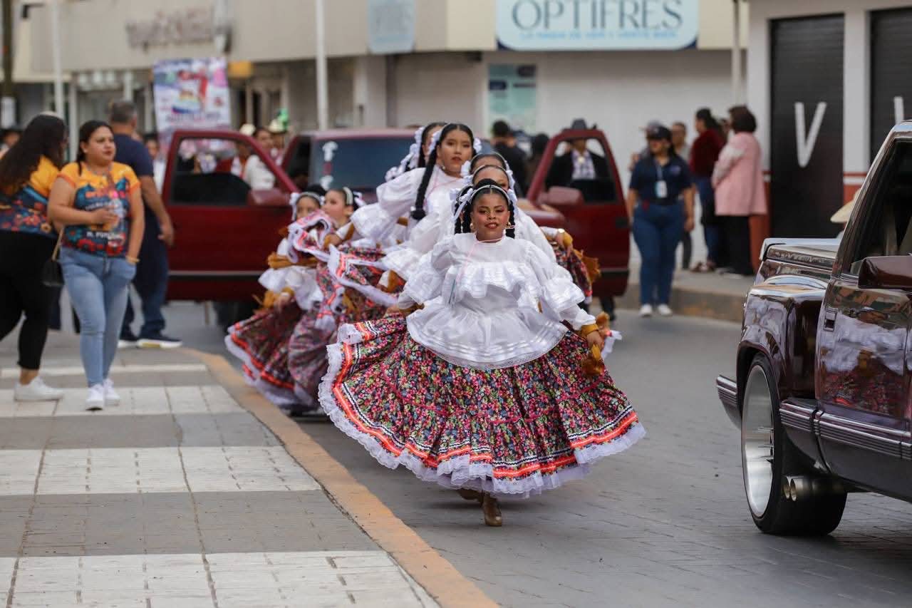 INICIA FESTIVAL DEL FOLKLOR ASÍ ES MI TIERRA EN FRESNILLO