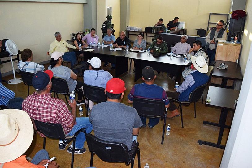 DISPONE GOBIERNO ESTATAL DE APOYOS PARA PRODUCTORES DE DURAZNO 