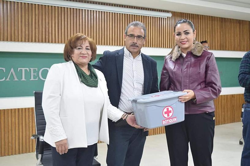 DOTAN DE MATERIAL DE PRIMEROS AUXILIOS A DEPARTAMENTOS DEL AYUNTAMIENTO CAPITALINO