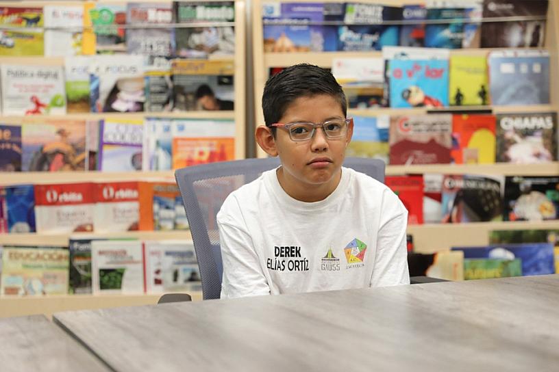DÉREK, ZACATECANO QUE REPRESENTARÁ A MÉXICO EN MATEMÁTICAS, EN INDONESIA