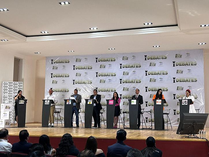 DUROS ATAQUES EN EL DEBATE DE ASPIRANTES DE GUADALUPE