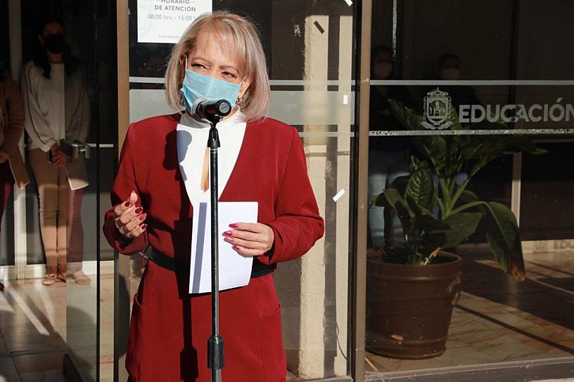 RECONOCEN A MAESTROS QUE PERDIERON LA VIDA DURANTE LA PANDEMIA