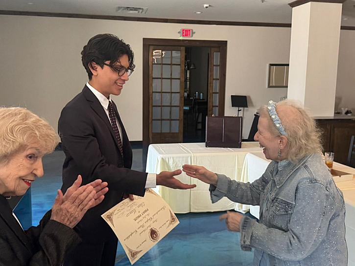 Elías Manzo, orgullo zacatecano que triunfa en el mundo del piano clásico