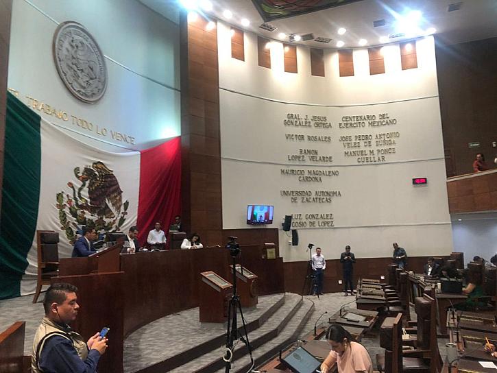 ELIGEN A PRESIDENTA DE LA MESA DIRECTIVA EN LA LEGISLATURA