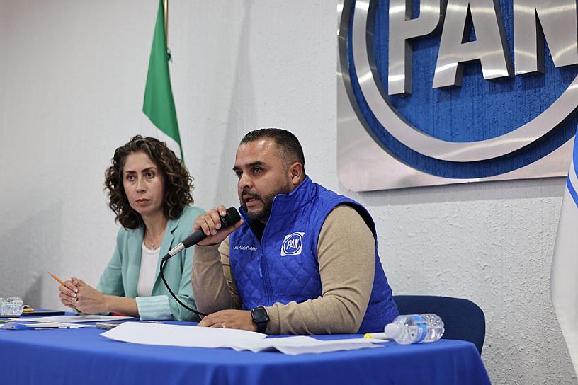 Elige PAN nueva comisión permanente