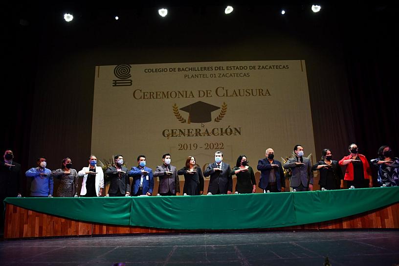 ENCABEZA ALCALDE DE GUADALUPE CEREMONIA DE GRADUACIÓN DEL COBAEZ