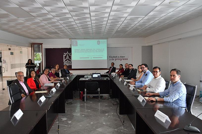 ENCABEZA ALCALDE DE GUADALUPE SESIÓN EXTRAORDINARIA DEL CONSEJO DE MEJORA REGULATORIA 