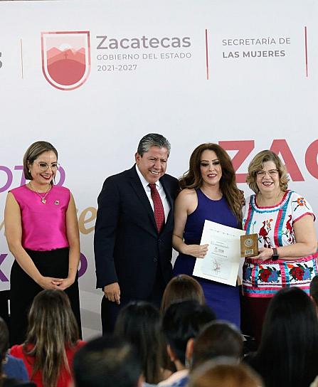 ENCABEZA GOBERNADOR CONMEMORACIÓN DEL 70 ANIVERSARIO DEL VOTO DE LA MUJER MEXICANA 