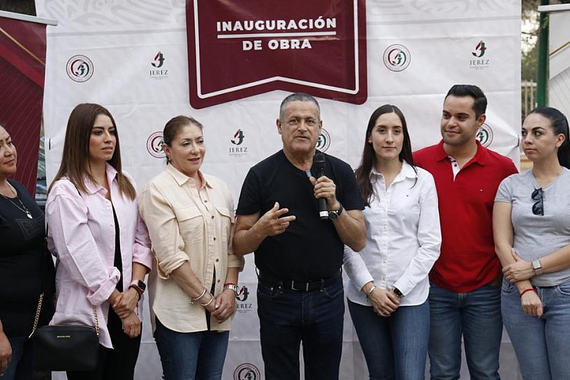 ENCABEZA HUMBERTO SALAZAR INAUGURACIÓN DEL ÁREA ORIENTE DE LA ALAMEDA 