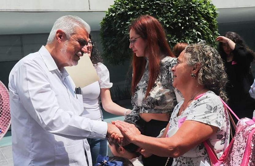 ENCABEZA JOSÉ NARRO LABORES DE GESTIÓN SOCIAL EN LA XLV LEGISLATURA 