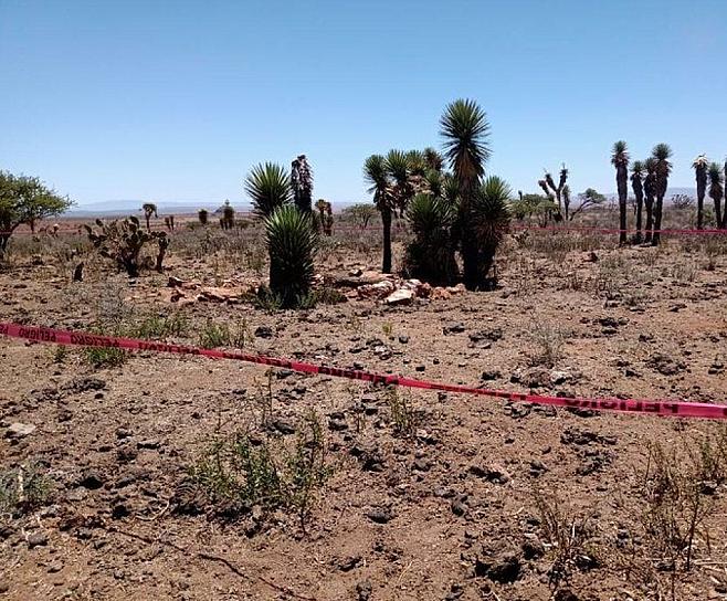 ENCUENTRAN FOSA CLANDESTINA CON CUATRO CUERPOS EN TEPETONGO