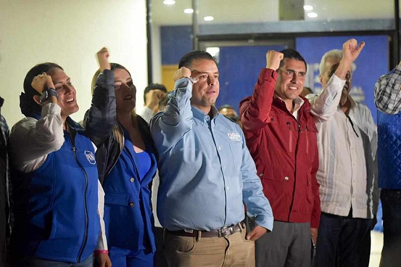 EN EL PRI RESPALDAMOS A LÚEVANO Y VARELA: CARLOS PEÑA