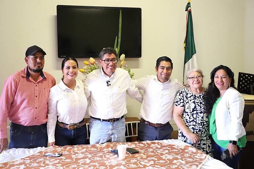 EN GIRA POR PINOS, COMPREMETE SAÚL MONREAL APOYO PARA HABITANTES