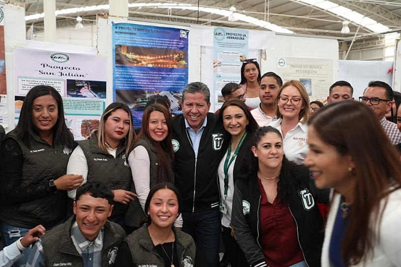 EN MARCHA, SISTEMA FOTOVOLTAICO DE LA UTZAC